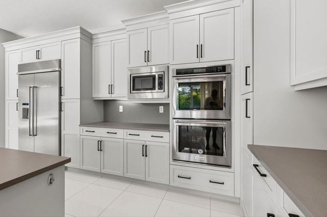 19886 Meadowside Lane, Boca Raton, FL 33498