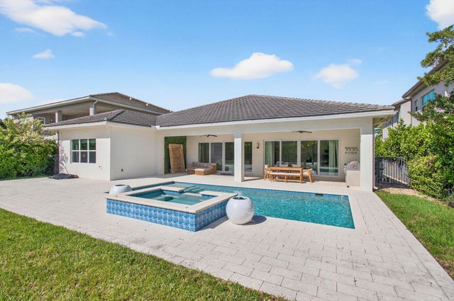 19886 Meadowside Lane, Boca Raton, FL 33498