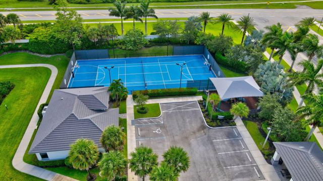 19886 Meadowside Lane, Boca Raton, FL 33498