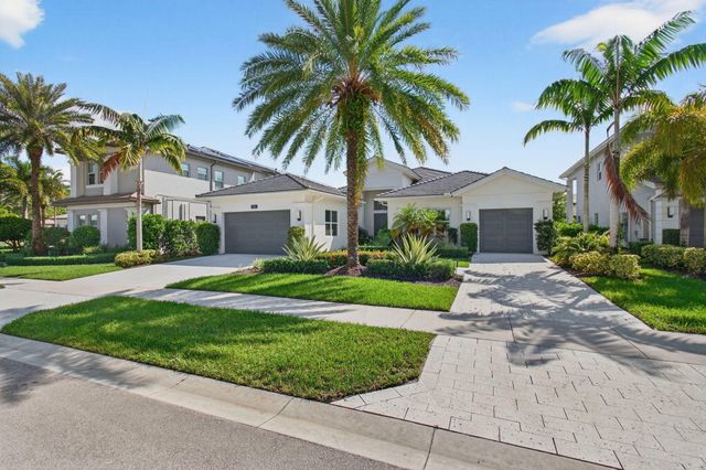 19886 Meadowside Lane, Boca Raton, FL 33498