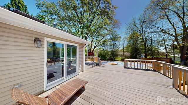 20 Revock Road, East Brunswick, NJ 08816