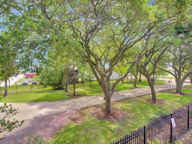 1140 Marina Bay Drive 110A, Kemah, TX 77565