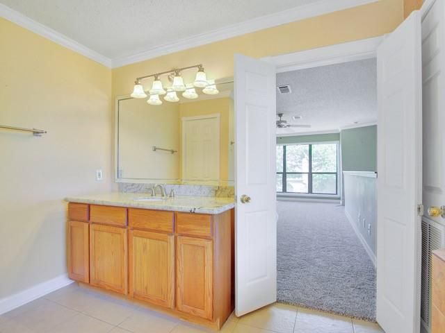 1140 Marina Bay Drive 110A, Kemah, TX 77565