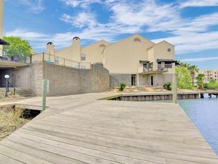 1140 Marina Bay Drive 110A, Kemah, TX 77565
