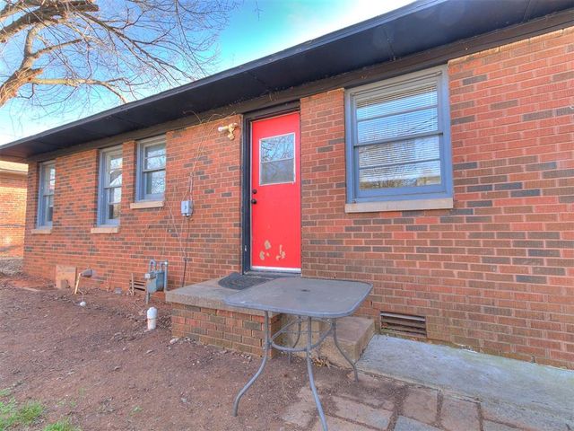 2113 N Hasley Drive, Oklahoma City, OK 73120
