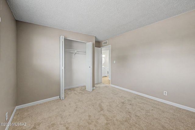 7902 E Winnepeg Drive, Tucson, AZ 85730