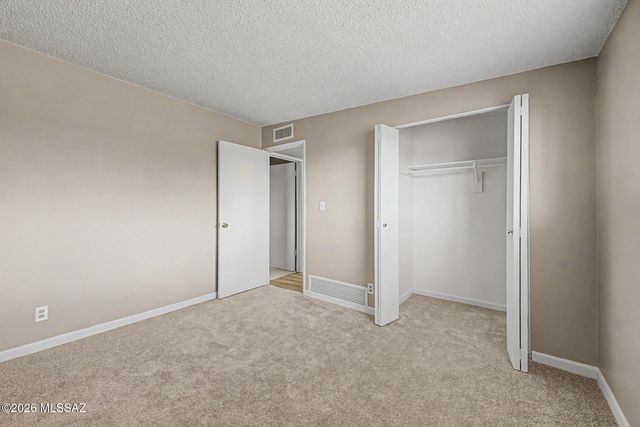 7902 E Winnepeg Drive, Tucson, AZ 85730