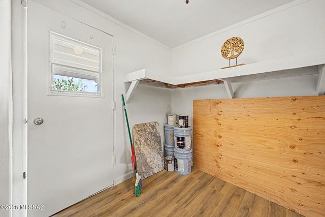 7902 E Winnepeg Drive, Tucson, AZ 85730