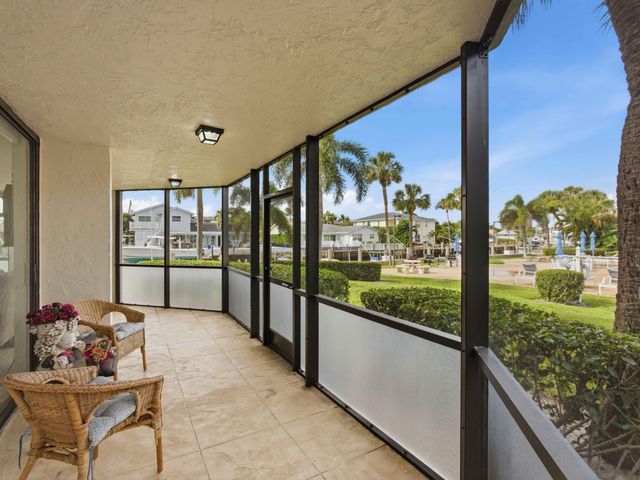 800 Jeffery Street 102, Boca Raton, FL 33487