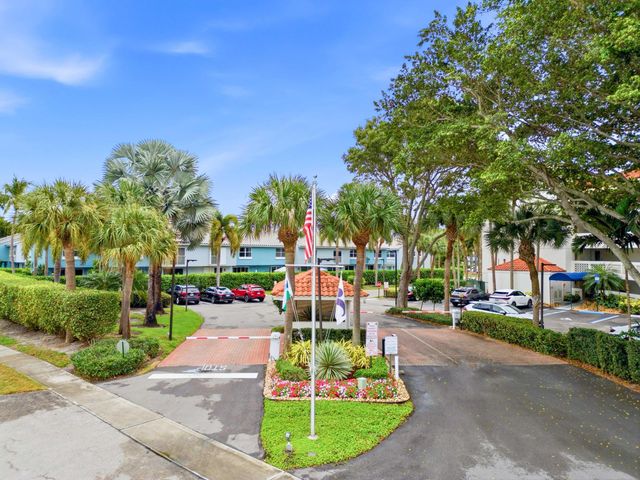 800 Jeffery Street 102, Boca Raton, FL 33487