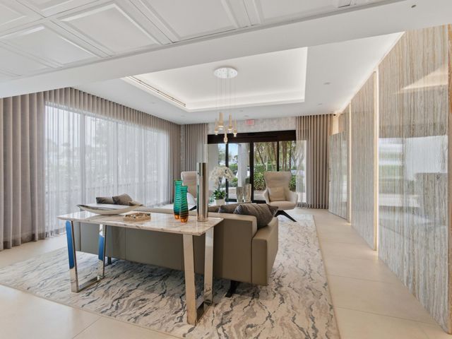 800 Jeffery Street 102, Boca Raton, FL 33487