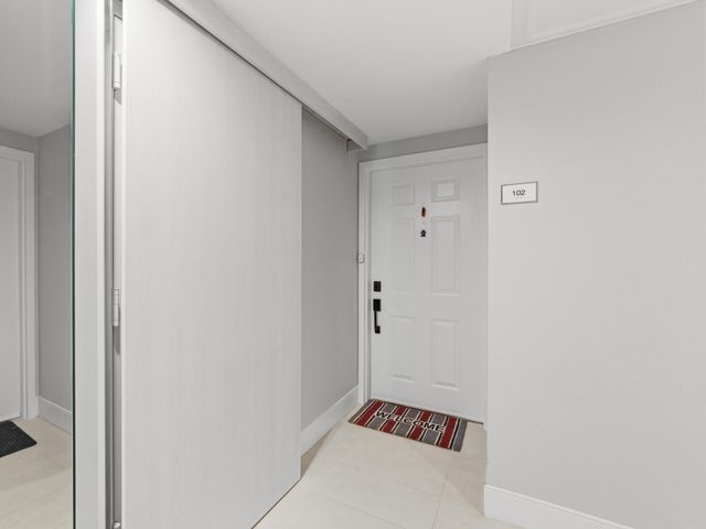 800 Jeffery Street 102, Boca Raton, FL 33487