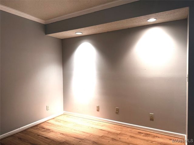 6121 Bell Road Manor, Montgomery, AL 36117