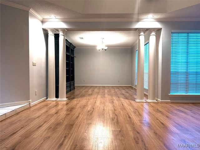 6121 Bell Road Manor, Montgomery, AL 36117