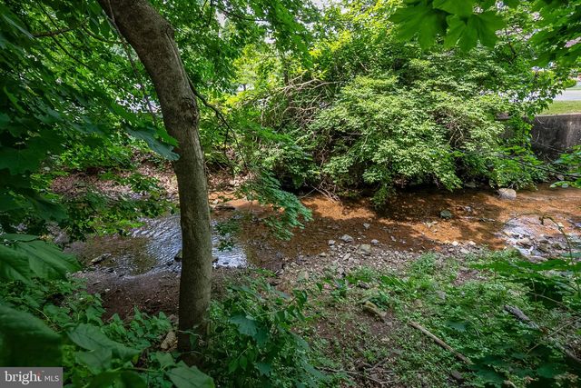 56 S CHURCH ST, Mohnton, PA 19540