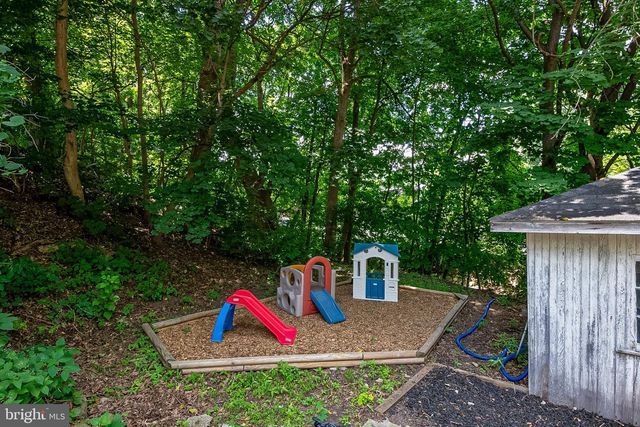 56 S CHURCH ST, Mohnton, PA 19540