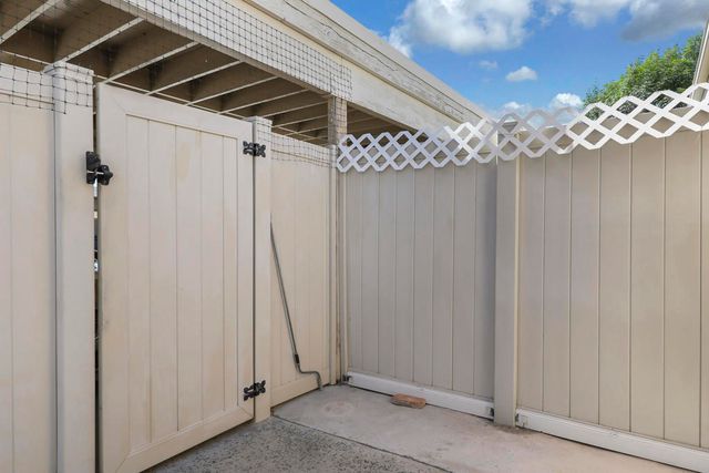 35983 Novio Court, Rancho Mirage, CA 92270