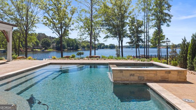 138 Phoenix Drive, Eatonton, GA 31024