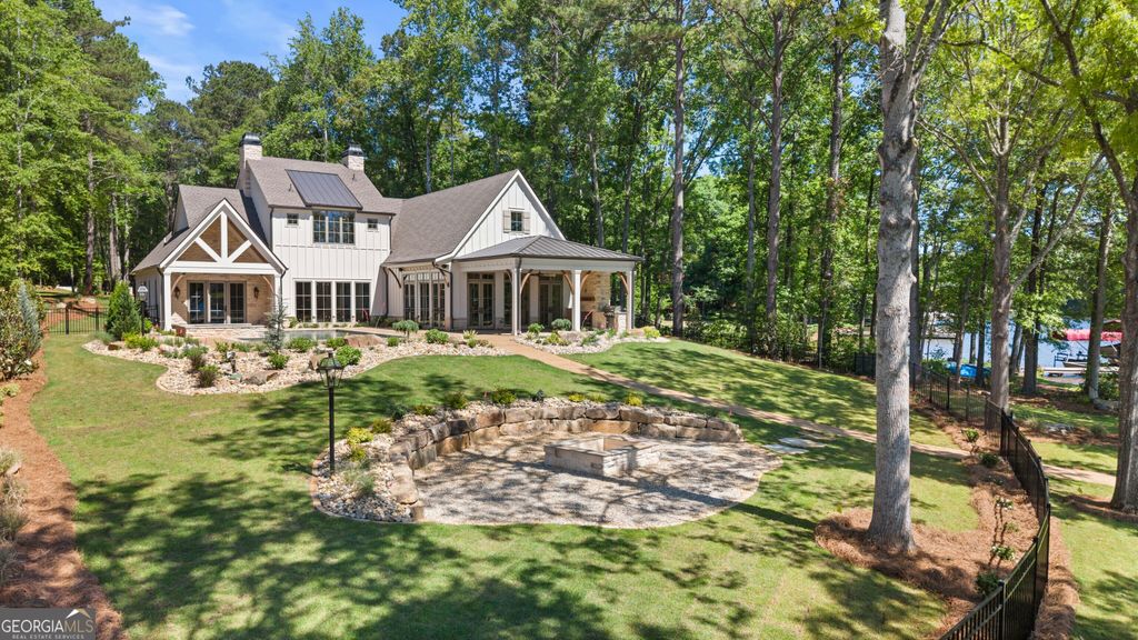 138 Phoenix Drive, Eatonton, GA 31024