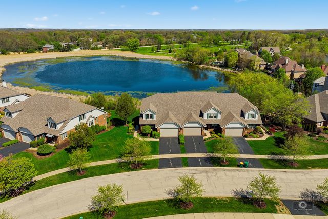 12198 Oxford Court, Lemont, IL 60439