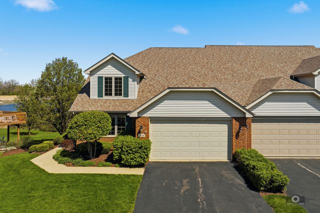 12198 Oxford Court, Lemont, IL 60439