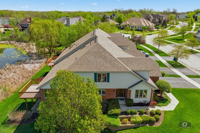 12198 Oxford Court, Lemont, IL 60439