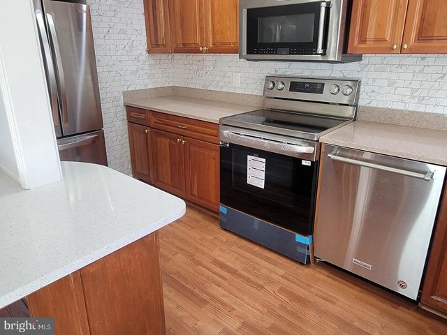 407 S PITT ST, Alexandria, VA 22314
