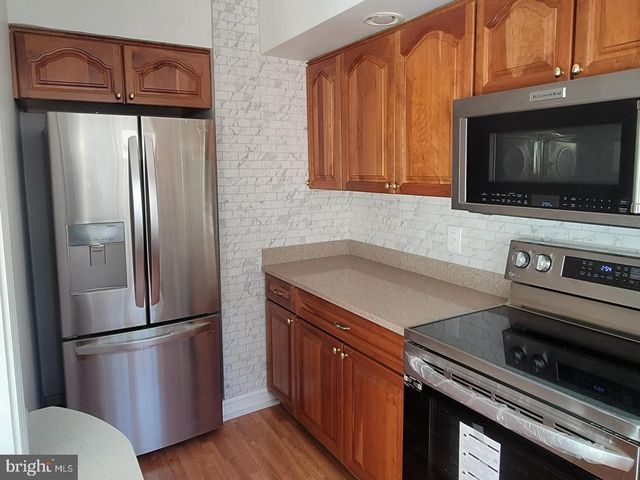 407 S PITT ST, Alexandria, VA 22314