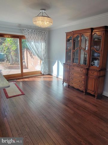 407 S PITT ST, Alexandria, VA 22314