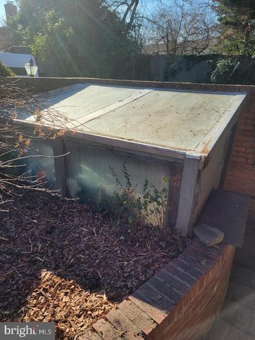 407 S PITT ST, Alexandria, VA 22314