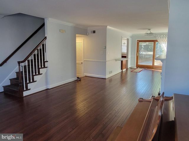 407 S PITT ST, Alexandria, VA 22314