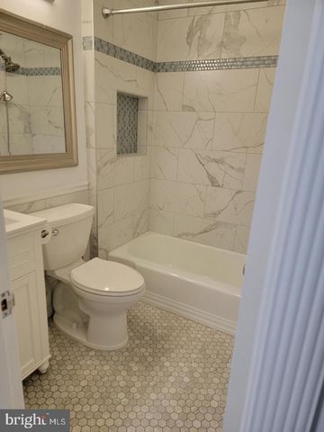 407 S PITT ST, Alexandria, VA 22314