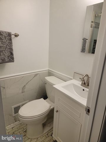 407 S PITT ST, Alexandria, VA 22314