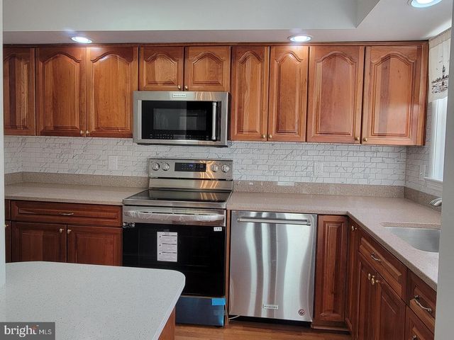 407 S PITT ST, Alexandria, VA 22314