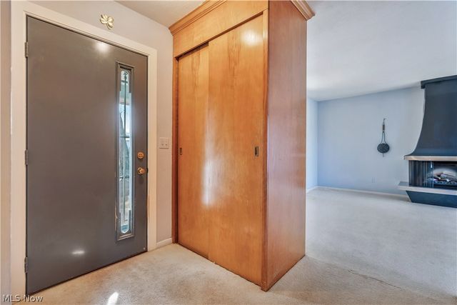 1381 Circle Hill Road SE, North Canton, OH 44720