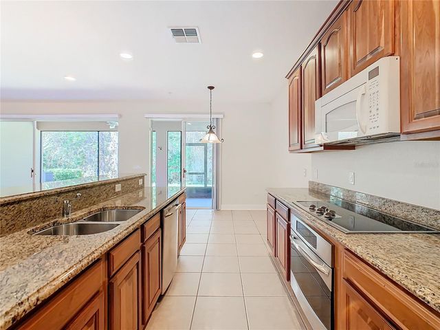 1300 GILFORD POINT LANE, Davenport, FL 33896