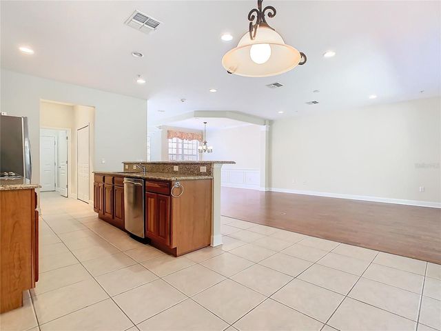 1300 GILFORD POINT LANE, Davenport, FL 33896