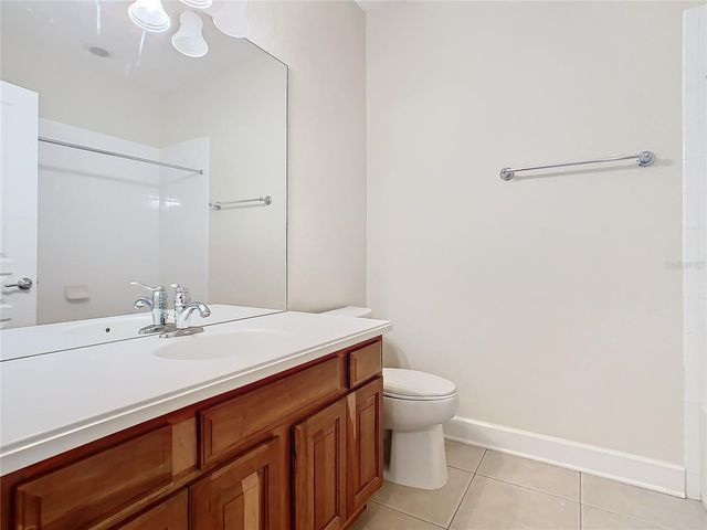 1300 GILFORD POINT LANE, Davenport, FL 33896
