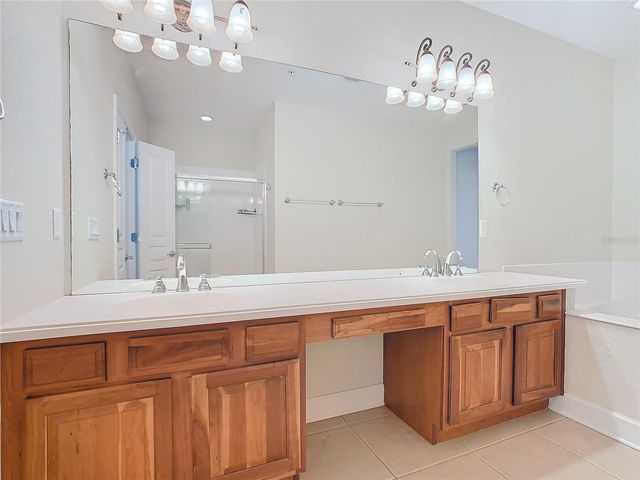 1300 GILFORD POINT LANE, Davenport, FL 33896