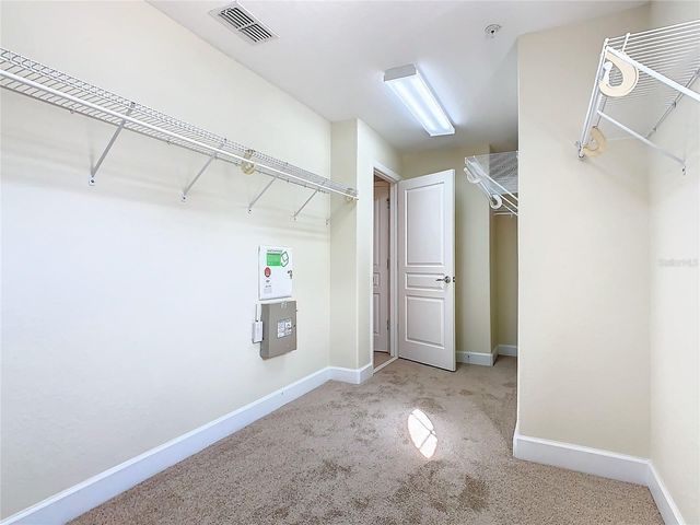 1300 GILFORD POINT LANE, Davenport, FL 33896
