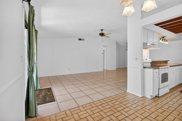 215 LAKE CHARLES COURT, Oldsmar, FL 34677