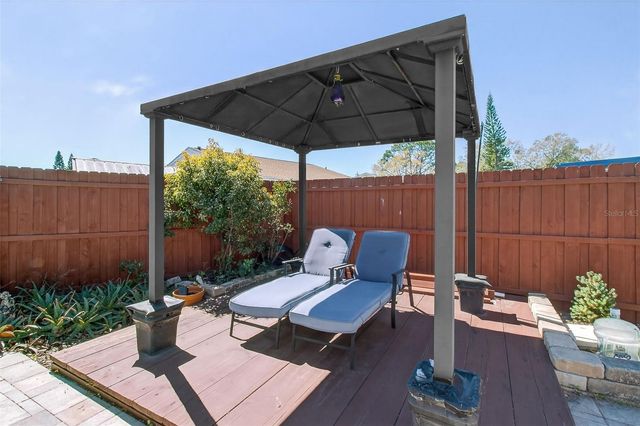 215 LAKE CHARLES COURT, Oldsmar, FL 34677