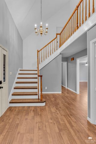 1716 Westbank Way, Manhattan, KS 66503