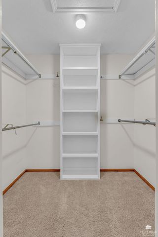 1716 Westbank Way, Manhattan, KS 66503