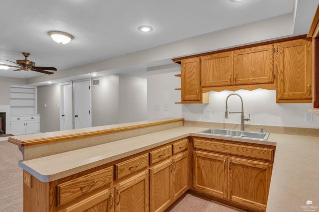 1716 Westbank Way, Manhattan, KS 66503