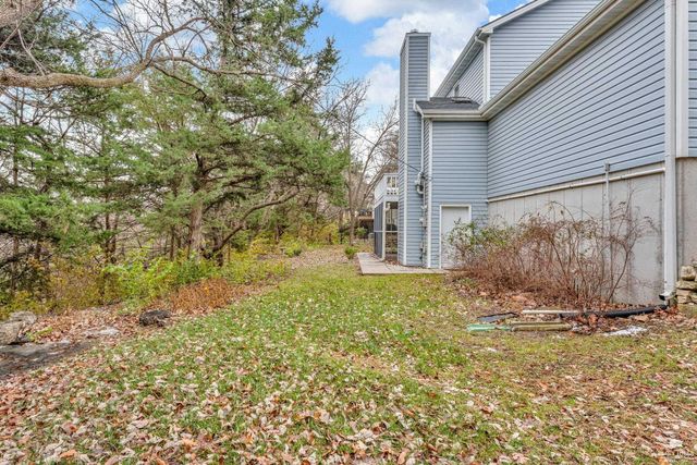 1716 Westbank Way, Manhattan, KS 66503