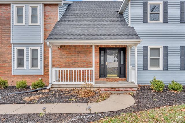 1716 Westbank Way, Manhattan, KS 66503