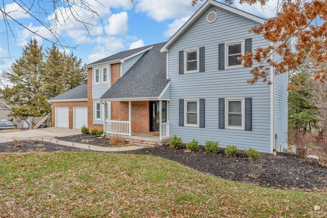 1716 Westbank Way, Manhattan, KS 66503