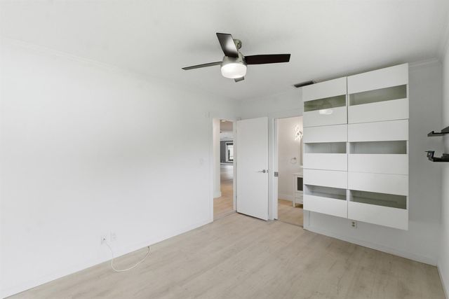 5900 Bayview Drive, Fort Lauderdale, FL 33308