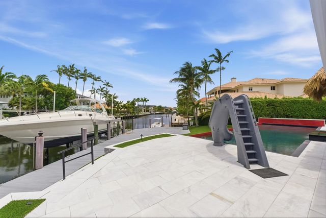 5900 Bayview Drive, Fort Lauderdale, FL 33308